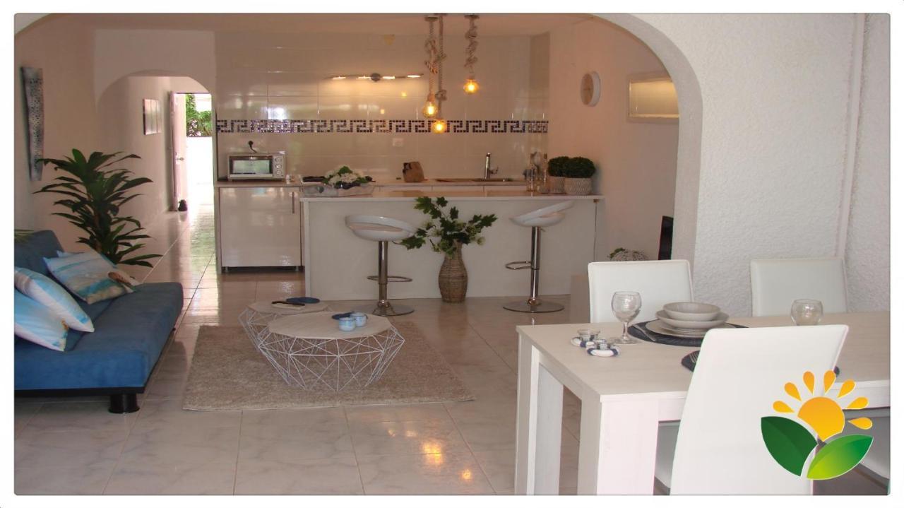 Casa Griega Albir. Modern & Cosy Greek Style Holiday Home El Albir Екстериор снимка